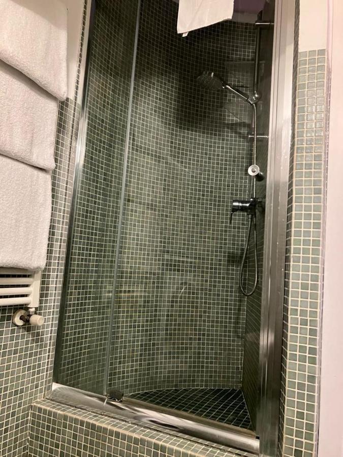 Ferienwohnung Locazione Via Fama 7 Verona Exterior foto